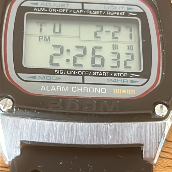 Casio DW-1000- Fantastic condition! - Picture 11 of 17